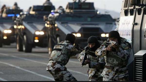 عناصر من الأمن السعودي