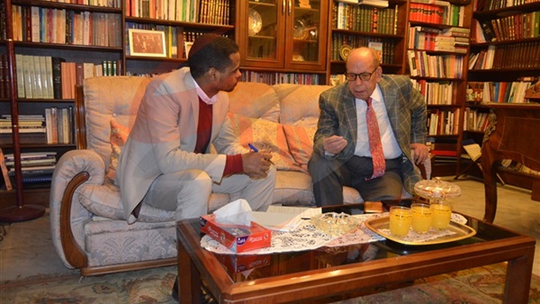 الدكتور صلاح فضل