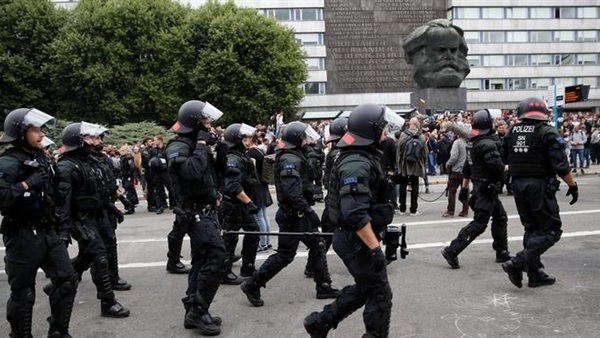  السلطات الألمانية