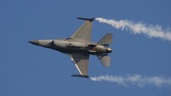 القصف الجوي 