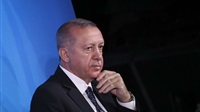 «أردوغان» يوظف «القرم»
