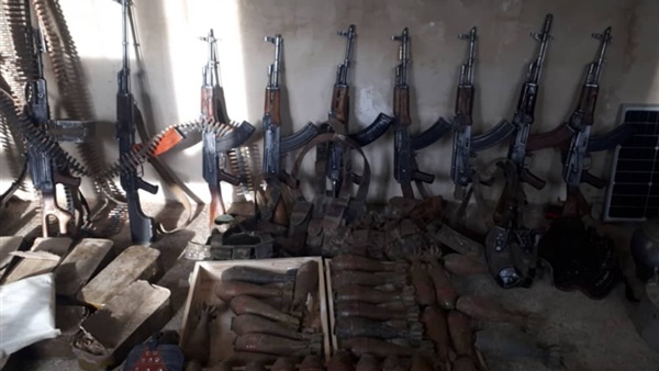 جانب من الأسلحة المستولى