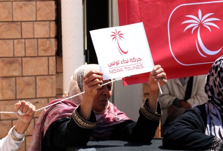 حرب المواقع تقسّم