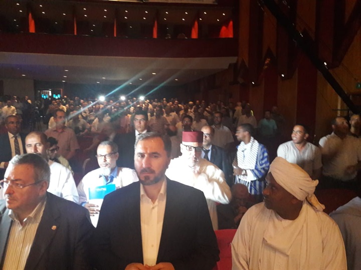 وسط مناوشات «بنكيران