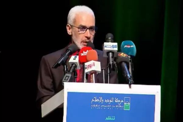 وسط مناوشات «بنكيران