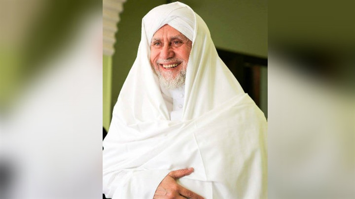 «دعاة الصوفية» يجذبون