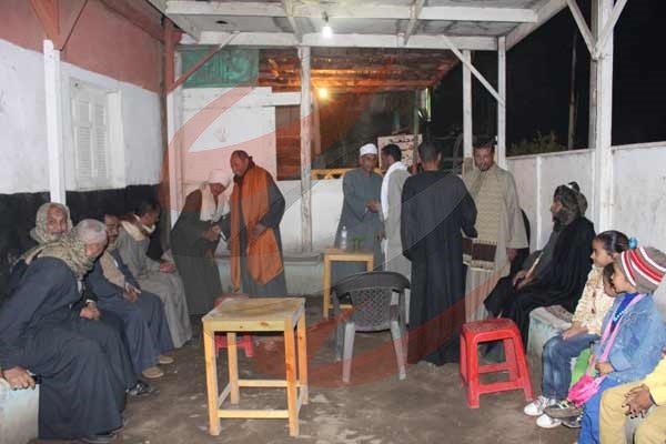 15 ألفًا و860 لقاءً