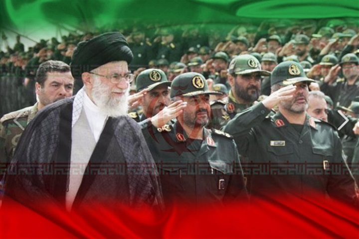 وزير الدفاع الإيراني