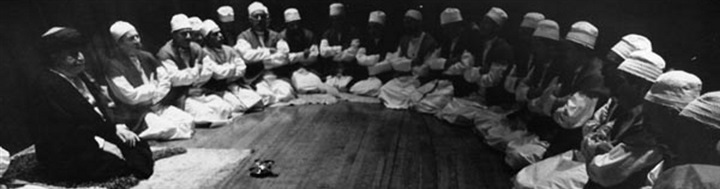 حضرة بمركز إيطاليا