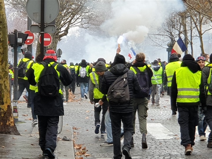 هل تصبح فرنسا صيدًا