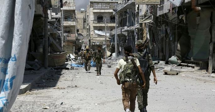 «دواعش» يتخفون بين