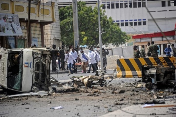 عرض مستمر.. «الشباب»