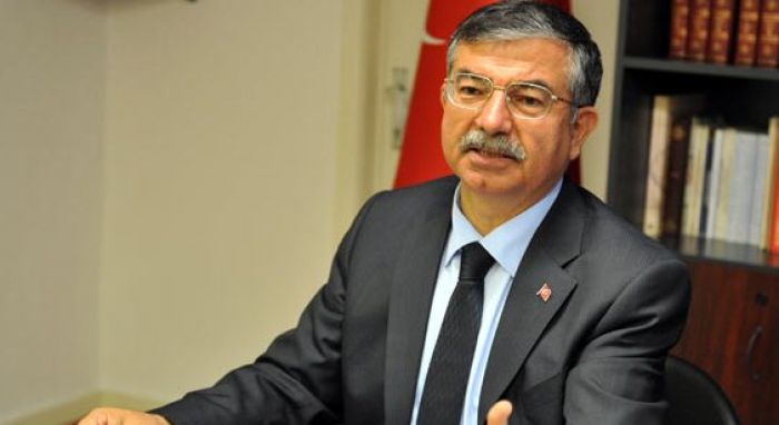  عصمت يلماظ وزير