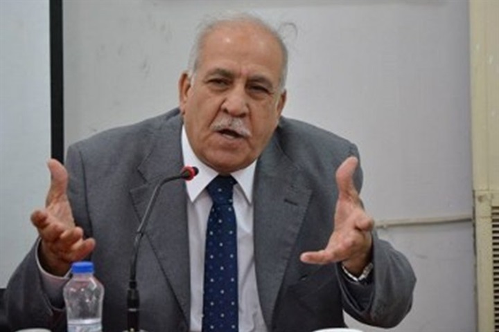 بعد دعوة الصدر لارتدائه..