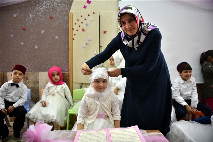 60 عامًا من الغش