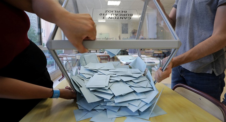 بالتحالف مع «رجل