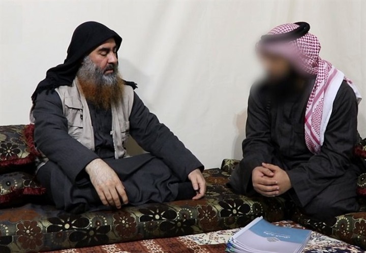 الخارج من كهفه ليهدد