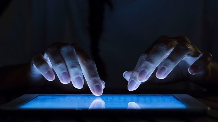 حملة تضليل إلكترونية..