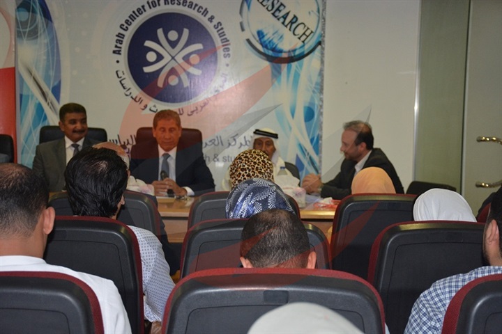 رجال المخابرات وشيوخ