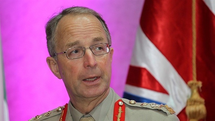 الجنرال ديفيد ريتشاردز