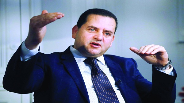 وزير الخارجية بالحكومة