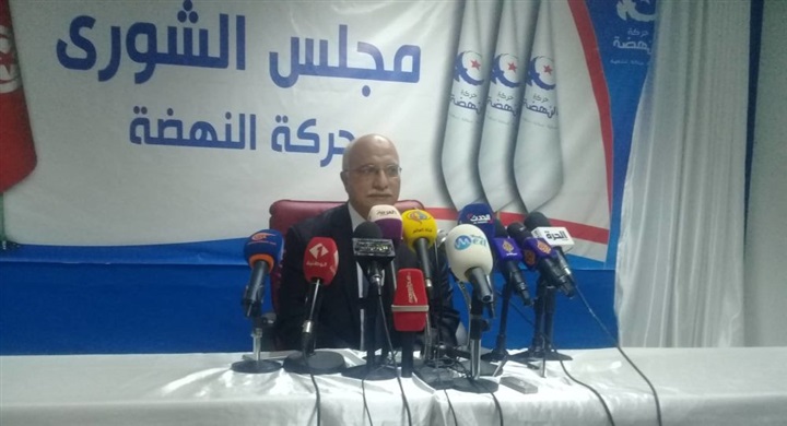 الخلافات تضرب الحركة..