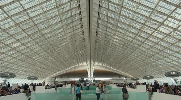 بعدم ختم الجوازات