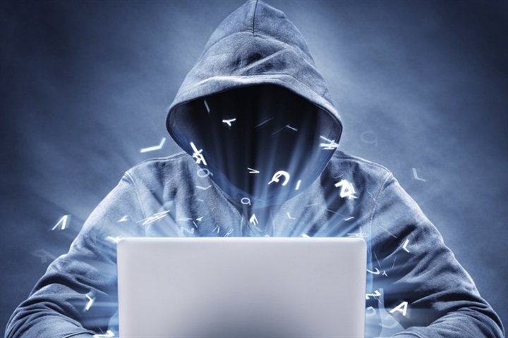 الإرهاب ودوره في