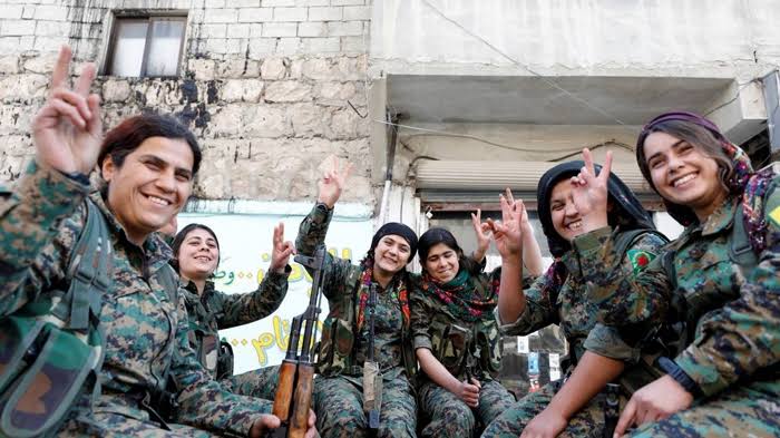 في انتظار عودة الخلافة..