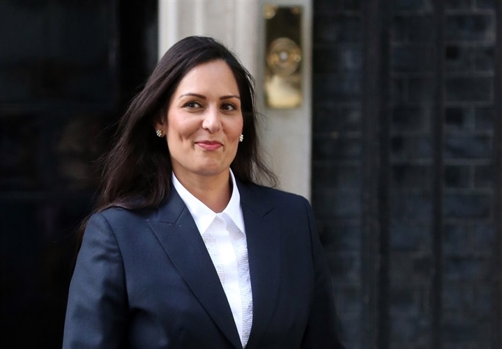 وزيرة الداخلية بريتي