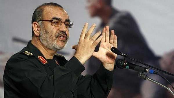 أطماع إيرانية.. «خامنئي»