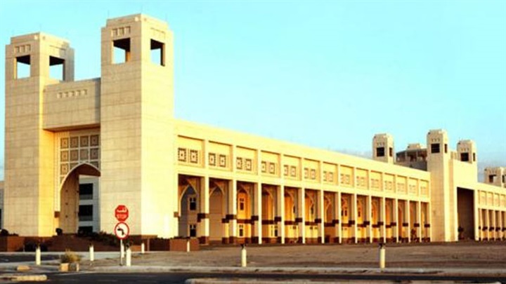 «التعليم عن بعد»..