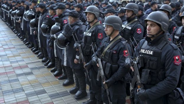 الشرطة الألبانية