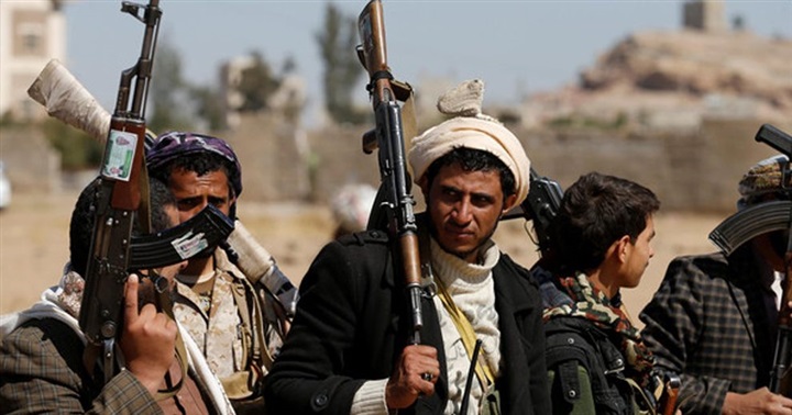 «تويتر» يعلن الحرب..