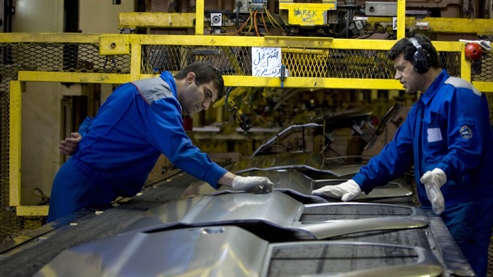 باللجوء إلى تركيا..