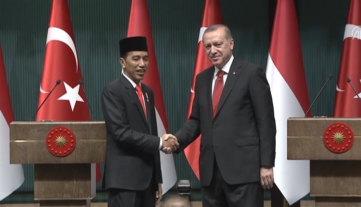 «المصالح الخماسية»..