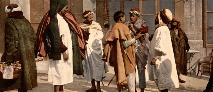 «الكراغلة».. جسر