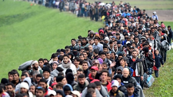 تدفق الهاربين إلى