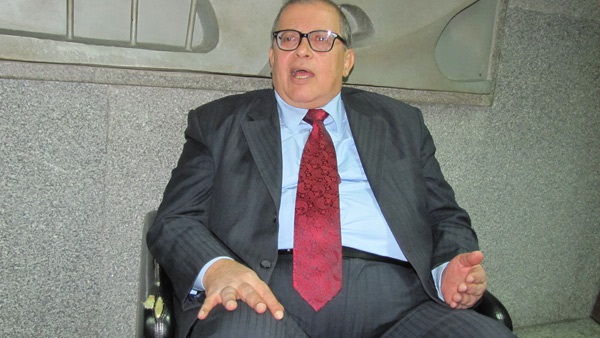 الكاتب السياسي، محمد