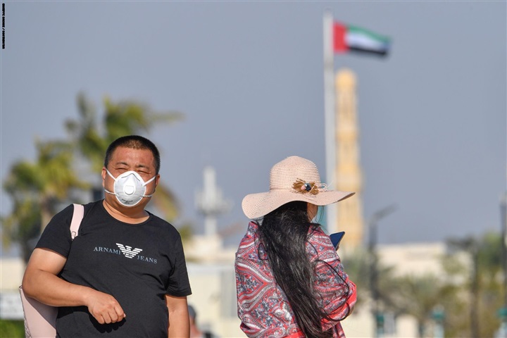 الرهان على الإنسانية..