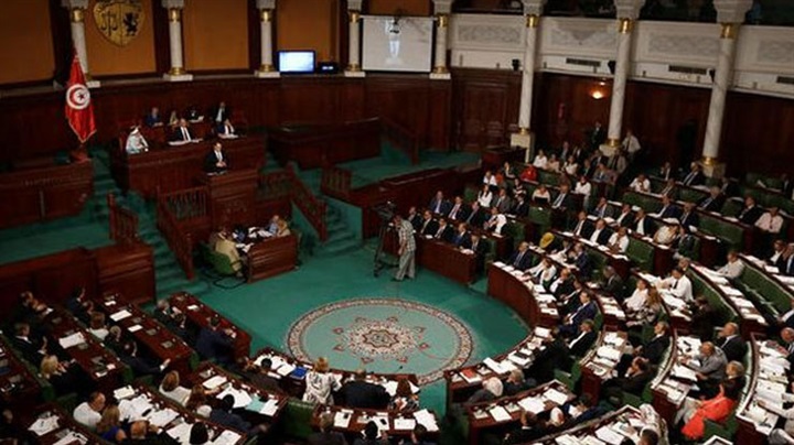 «النهضة» تمهد الطريق