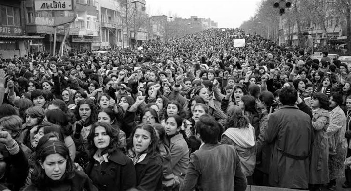 بسبب العقوبات.. تلميحات