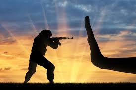  الهجوم على المنشآت