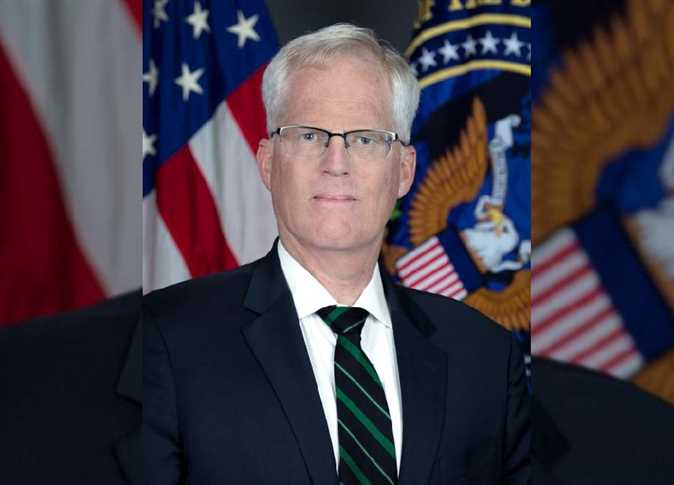 كريستوفر ميلر، القائم