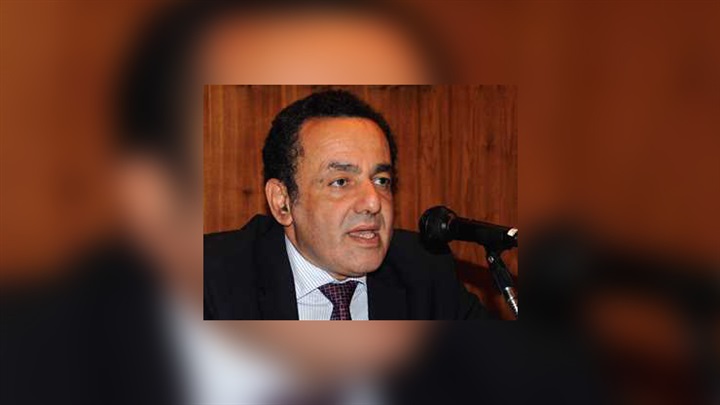  الكاتب السياسي المصرى