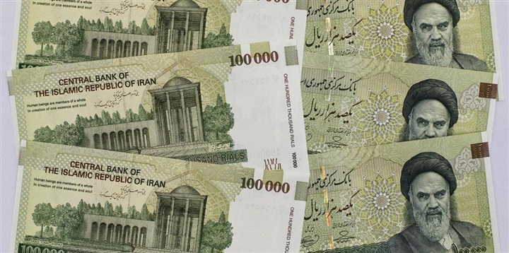 بعد الانهيار الاقتصادي..