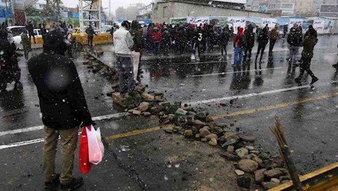 لا للجمهورية الإسلامية..