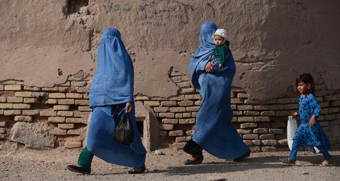 الرابحون والخاسرون