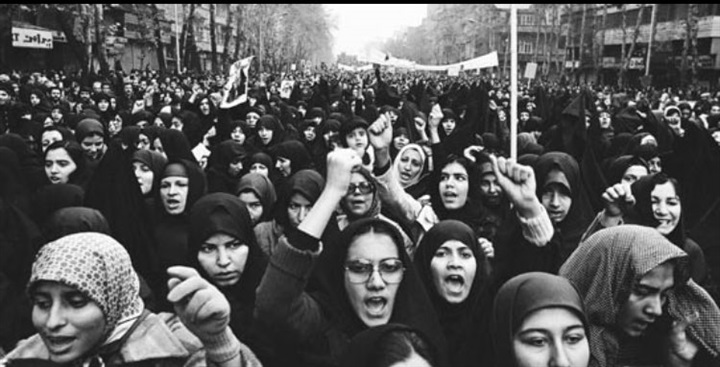 بالهجرة الجماعية..