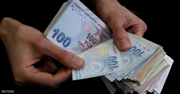 السقوط في النفق المظلم..